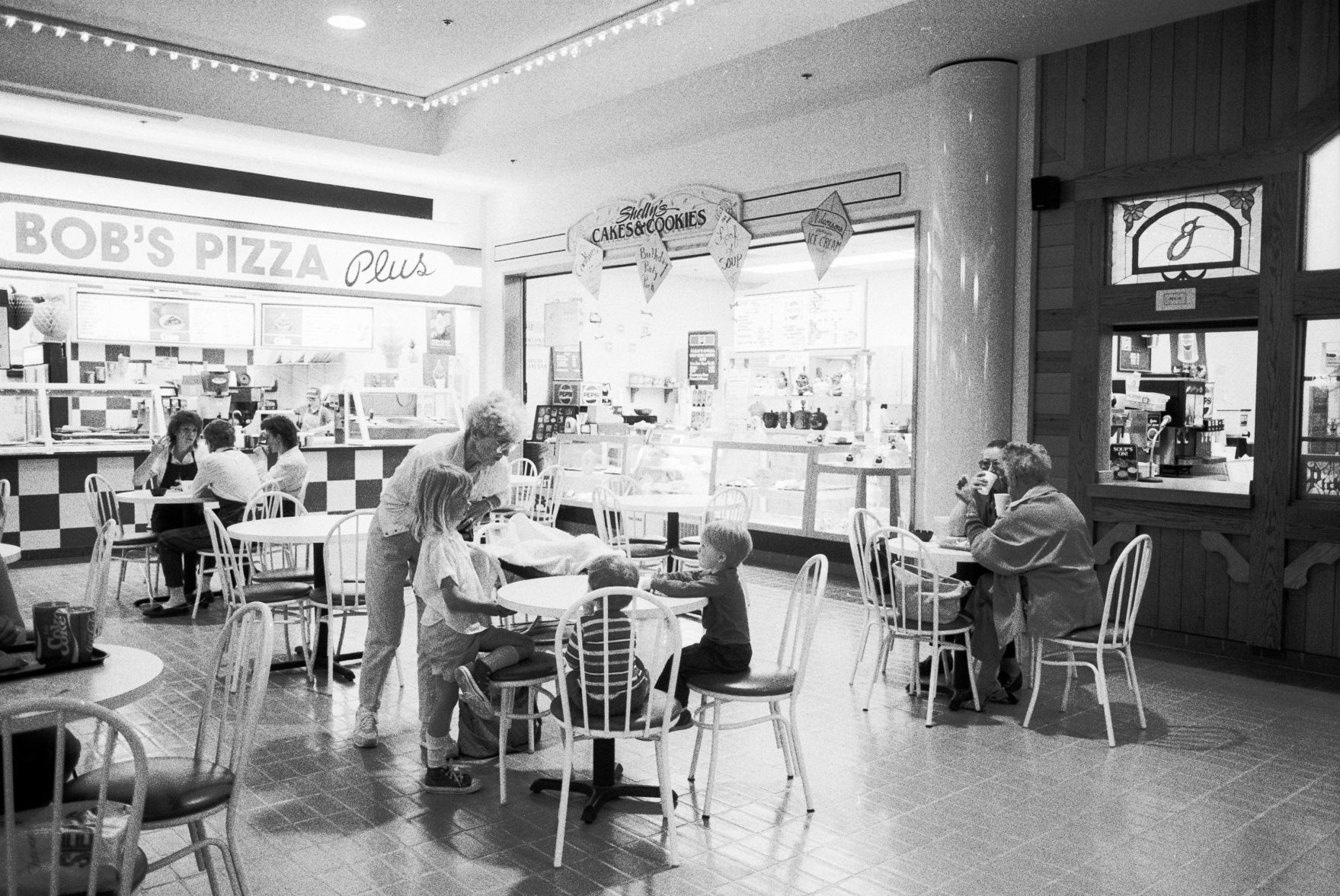 West Park Plaza food court, 1988